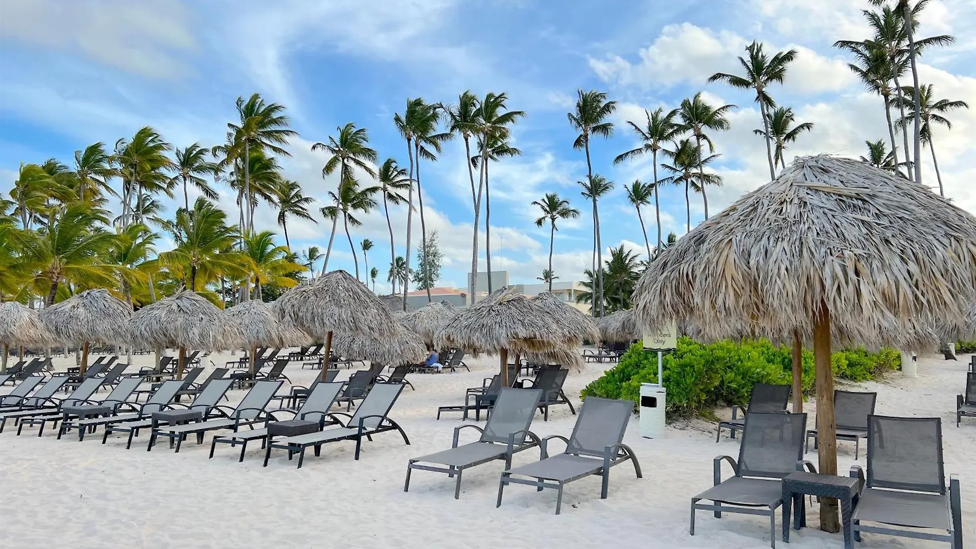 Hotel Deluxe Villas Bavaro Beach & Spa - Best Price For Long Term Vacation Rental Punta Cana